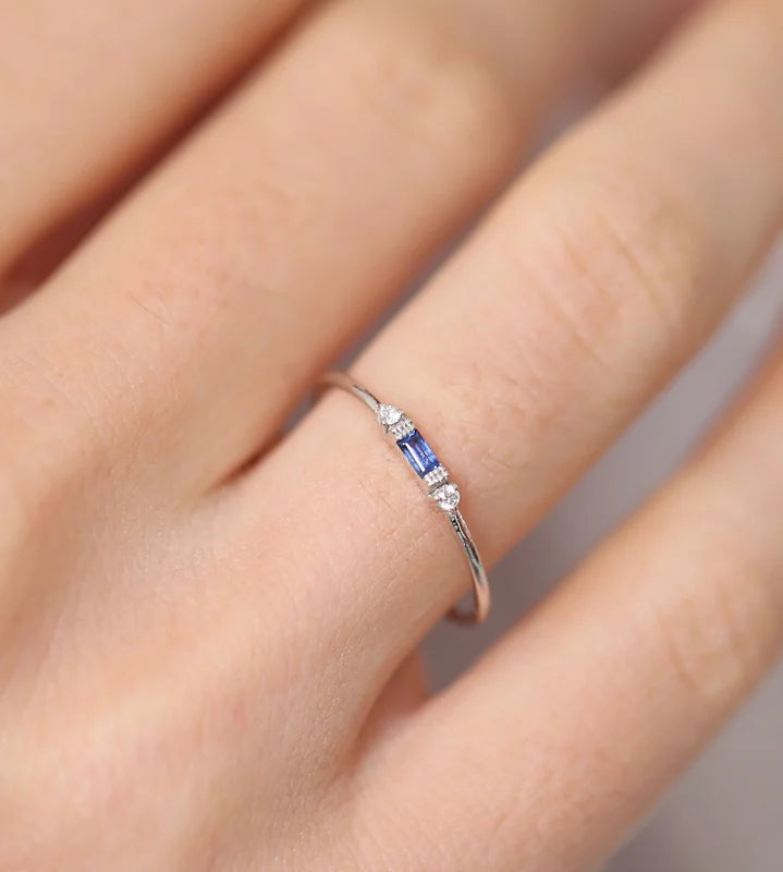 Fashion 925 Sterling Silver Emerald Zircon Ring